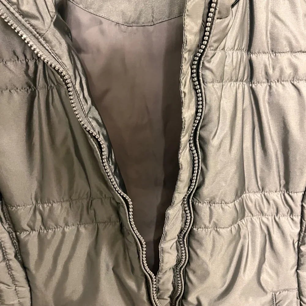 New York & Company Womens Puffer Vest Gray Quilted Zip Up Sleeveless Jacket L